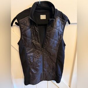 Athleta Black Insulted Flurry Force Puffer Full Zip Mock Neck Vest